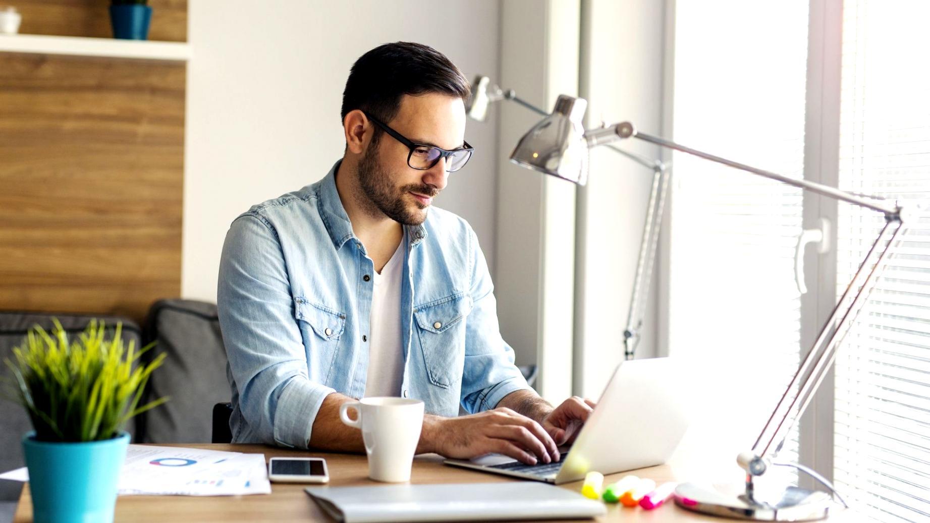 Discussione di gruppo durante sessione formativa